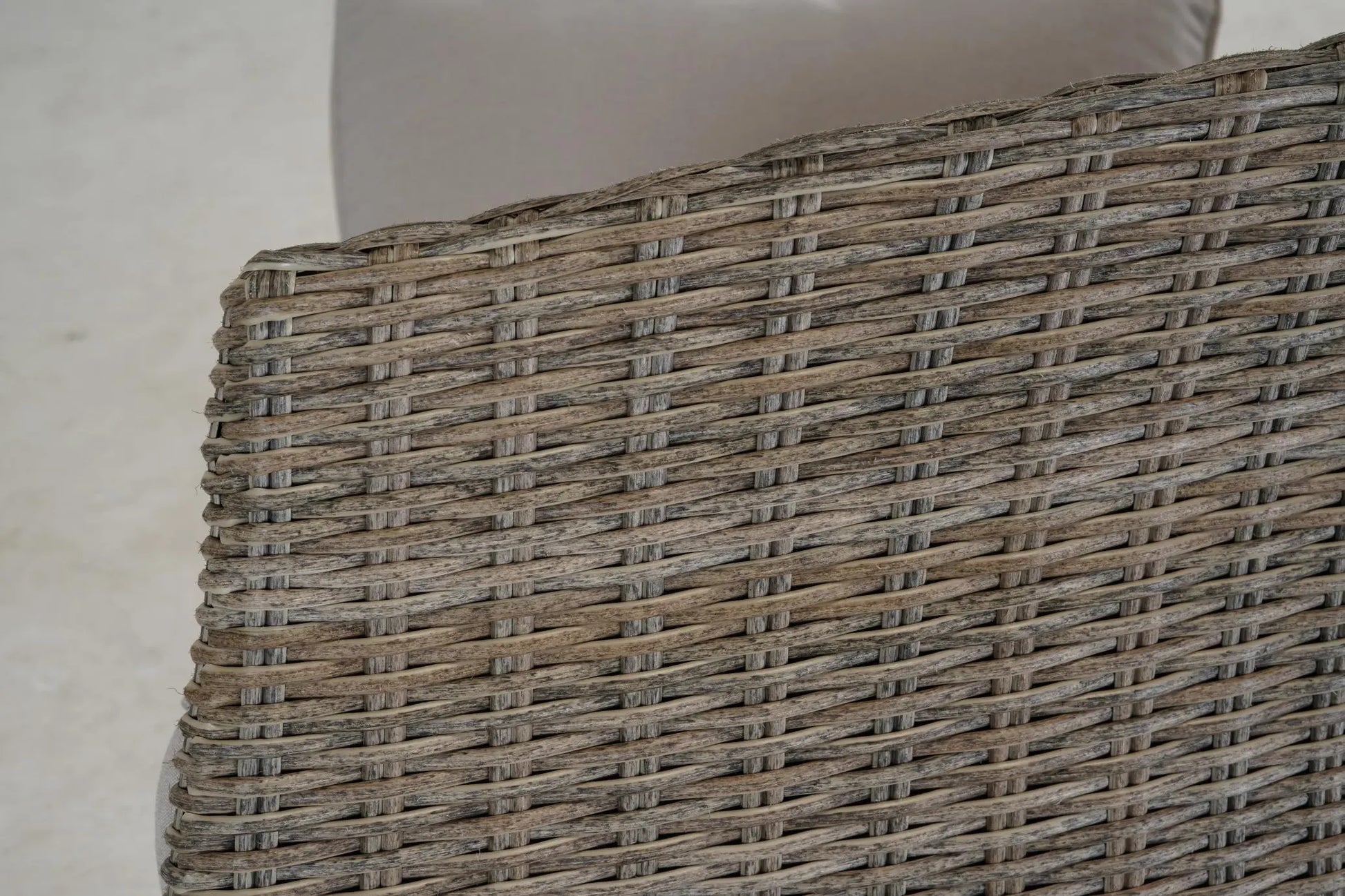 All-aluminum Rattan Table and Chair Set - Image #4